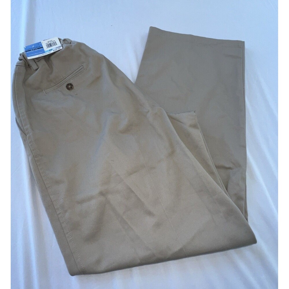 Nautica Boys Youth Size 20 Husky Beige Pleated Front Dress Pants NWTโ N851002